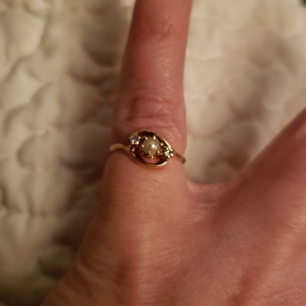 14k gold pearl ring